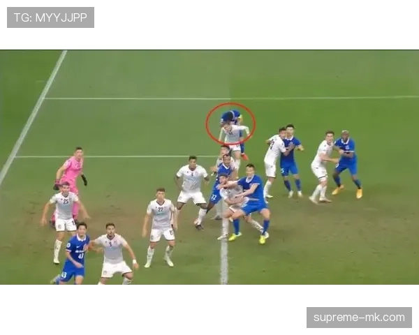 铲球是否犯规？关键看动作是否危及对方安全